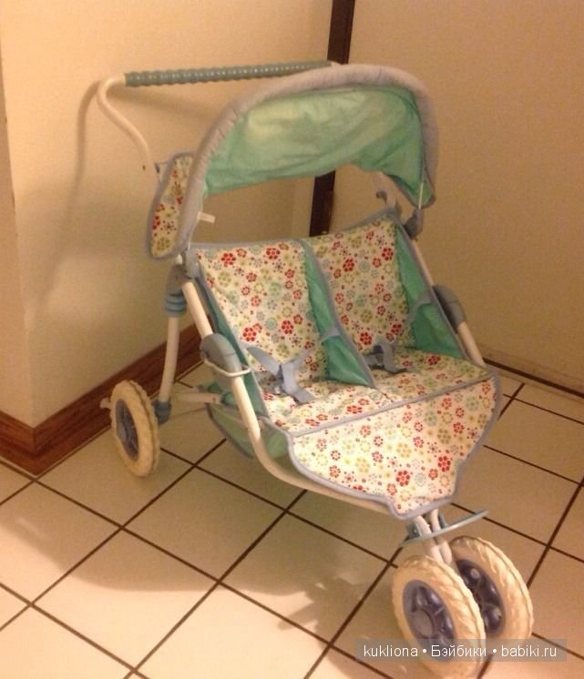 Кукольные коляски для двойняшек и не только