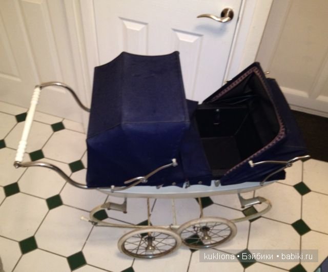 Кукольные коляски для двойняшек и не только