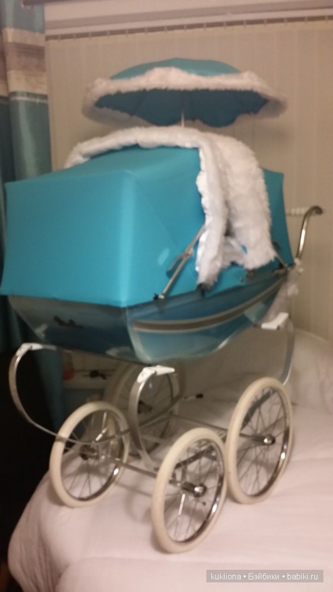 Кукольные коляски для двойняшек и не только