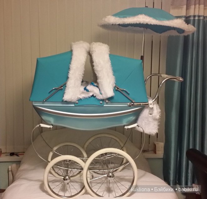 Кукольные коляски для двойняшек и не только