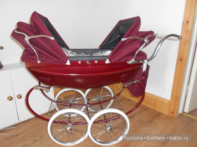 Кукольные коляски для двойняшек и не только