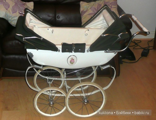 Кукольные коляски для двойняшек и не только