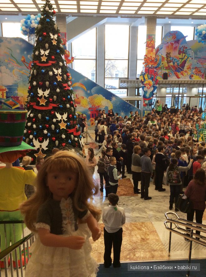 Как Марейка с Наташей в Кремль на ёлку ездили. Кукла Mareike Kidz‘n’Cats, Sonja Hartmann и кукла Minouche Natasha mit Мantel