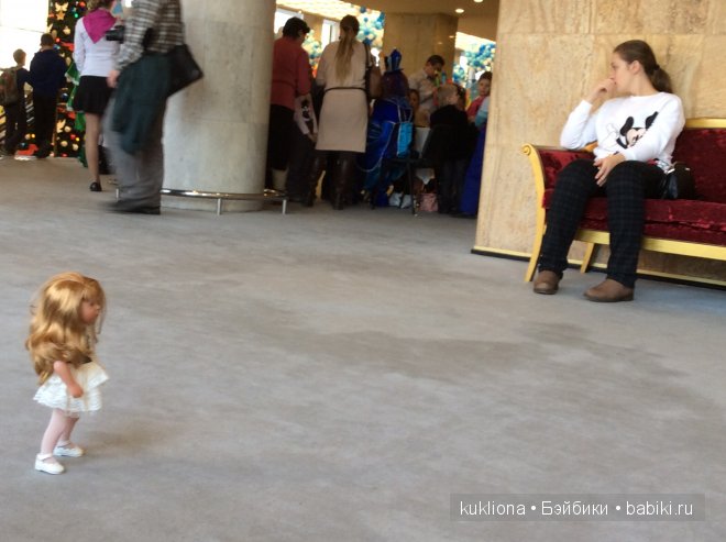 Как Марейка с Наташей в Кремль на ёлку ездили. Кукла Mareike Kidz‘n’Cats, Sonja Hartmann и кукла Minouche Natasha mit Мantel