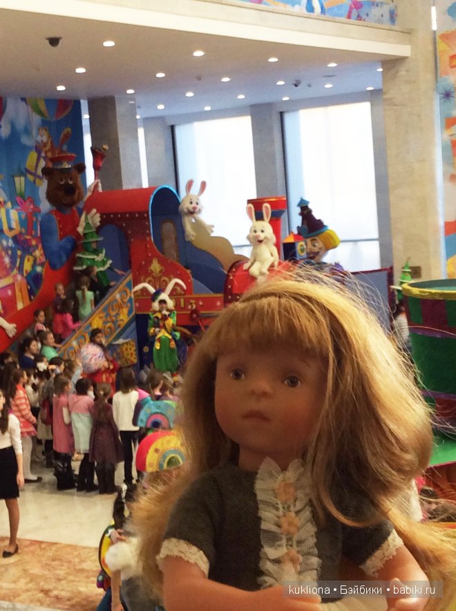 Как Марейка с Наташей в Кремль на ёлку ездили. Кукла Mareike Kidz‘n’Cats, Sonja Hartmann и кукла Minouche Natasha mit Мantel