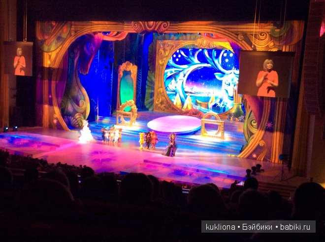 Как Марейка с Наташей в Кремль на ёлку ездили. Кукла Mareike Kidz‘n’Cats, Sonja Hartmann и кукла Minouche Natasha mit Мantel