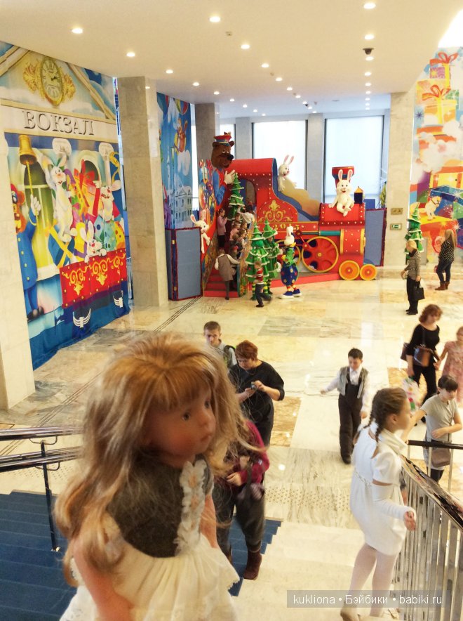 Как Марейка с Наташей в Кремль на ёлку ездили. Кукла Mareike Kidz‘n’Cats, Sonja Hartmann и кукла Minouche Natasha mit Мantel