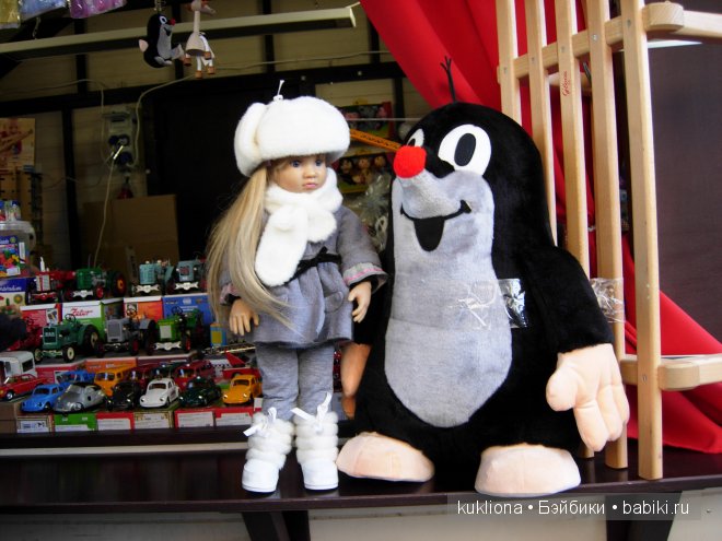 Как Марейка с Наташей в Кремль на ёлку ездили. Кукла Mareike Kidz‘n’Cats, Sonja Hartmann и кукла Minouche Natasha mit Мantel