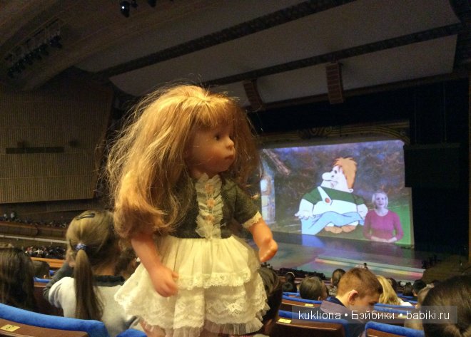 Как Марейка с Наташей в Кремль на ёлку ездили. Кукла Mareike Kidz‘n’Cats, Sonja Hartmann и кукла Minouche Natasha mit Мantel