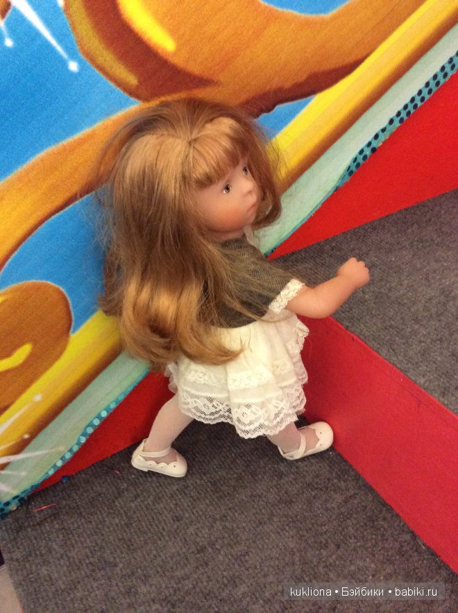 Как Марейка с Наташей в Кремль на ёлку ездили. Кукла Mareike Kidz‘n’Cats, Sonja Hartmann и кукла Minouche Natasha mit Мantel