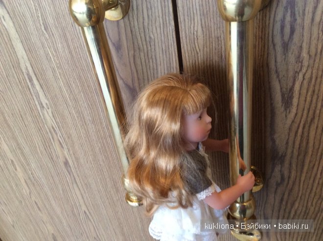 Как Марейка с Наташей в Кремль на ёлку ездили. Кукла Mareike Kidz‘n’Cats, Sonja Hartmann и кукла Minouche Natasha mit Мantel