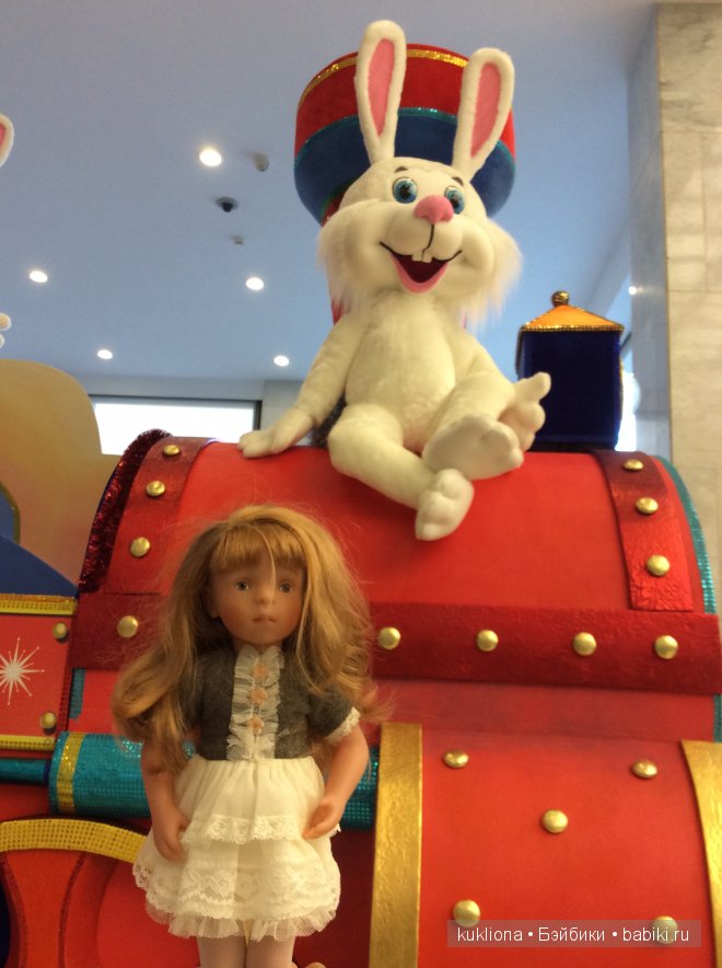 Как Марейка с Наташей в Кремль на ёлку ездили. Кукла Mareike Kidz‘n’Cats, Sonja Hartmann и кукла Minouche Natasha mit Мantel