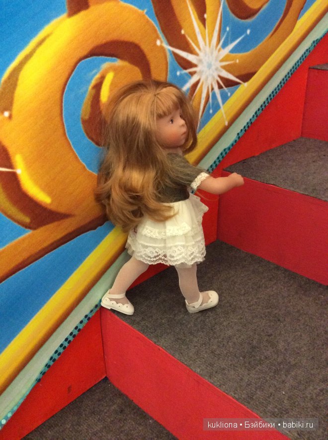 Как Марейка с Наташей в Кремль на ёлку ездили. Кукла Mareike Kidz‘n’Cats, Sonja Hartmann и кукла Minouche Natasha mit Мantel