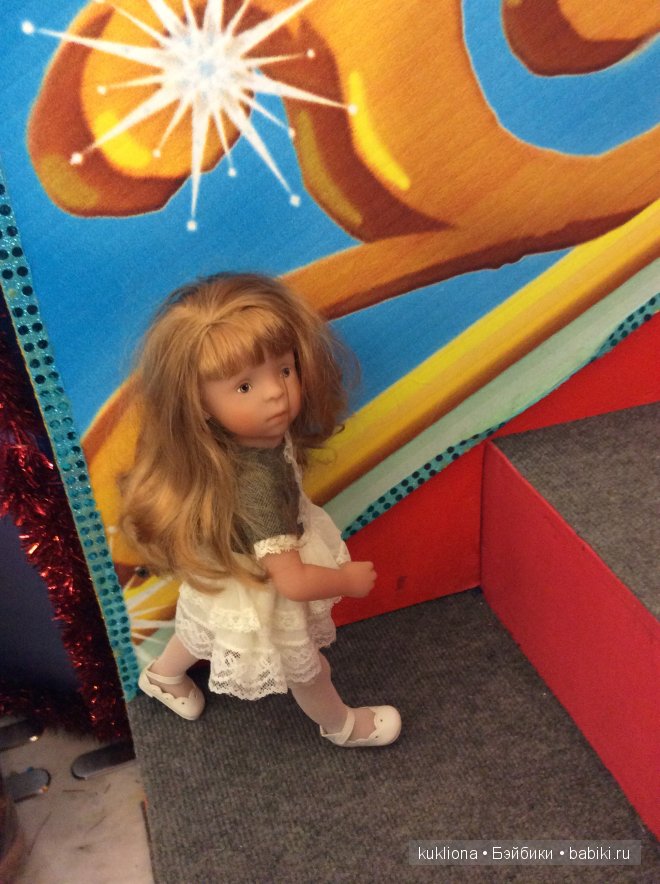 Как Марейка с Наташей в Кремль на ёлку ездили. Кукла Mareike Kidz‘n’Cats, Sonja Hartmann и кукла Minouche Natasha mit Мantel