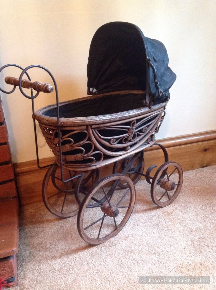 Антикварные и старинные кукольные коляски
