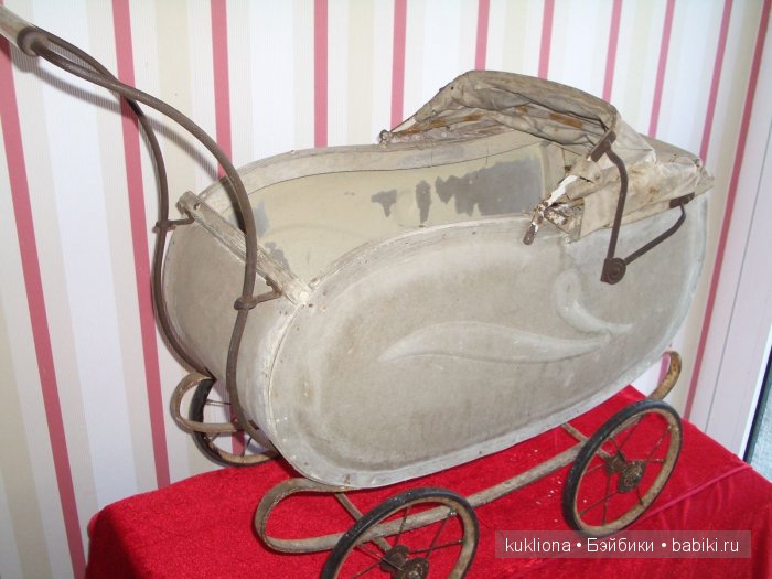 Антикварные и старинные кукольные коляски