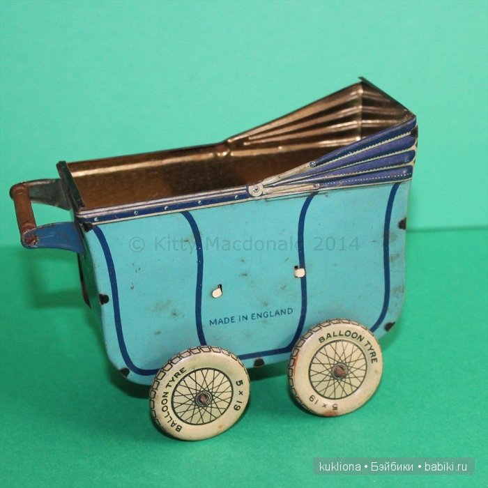 Антикварные и старинные кукольные коляски