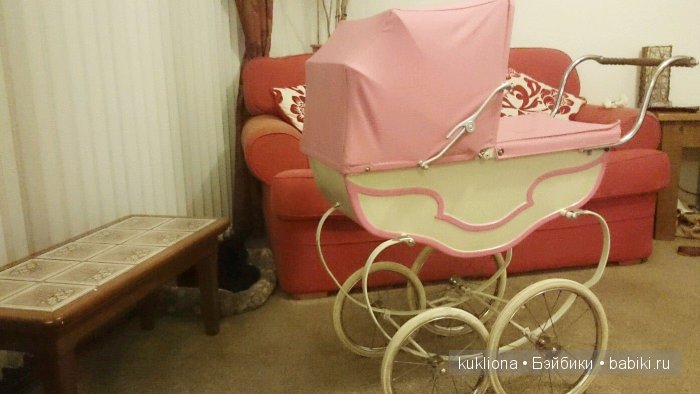 Антикварные и старинные кукольные коляски