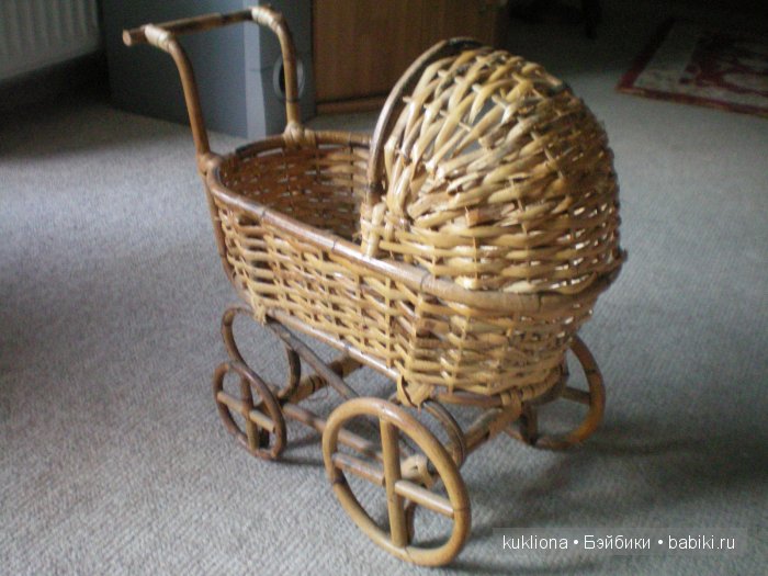 Антикварные и старинные кукольные коляски