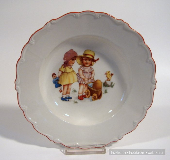 Антикварные и старинные кукольные коляски