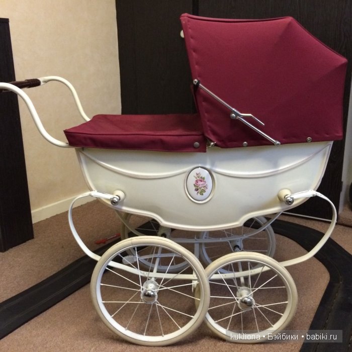 Антикварные и старинные кукольные коляски (фото 10)