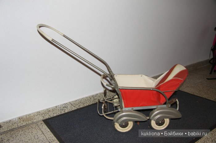 Антикварные и старинные кукольные коляски