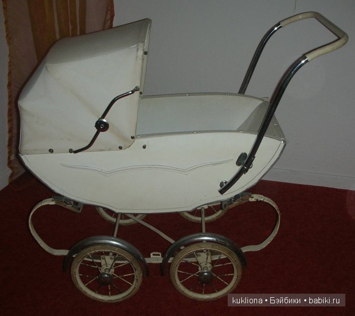 Антикварные и старинные кукольные коляски