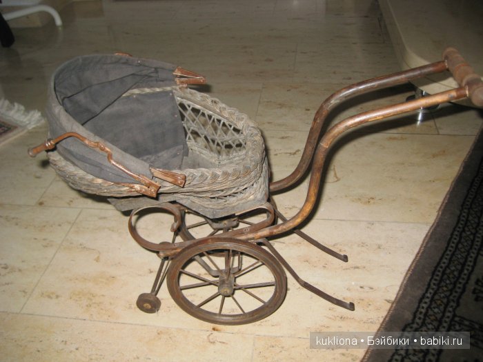 Антикварные и старинные кукольные коляски