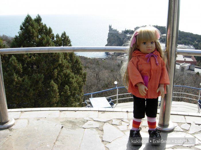 Марейка в замке "Ласточкино гнездо". Когда сбываются новогодние желания. Кукла Mareike Kidz‘n’Cats, Sonja Hartmann (фото 2)