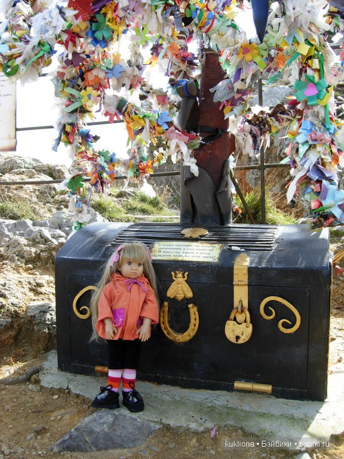 Марейка в замке "Ласточкино гнездо". Когда сбываются новогодние желания. Кукла Mareike Kidz‘n’Cats, Sonja Hartmann