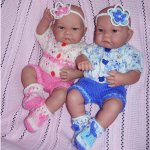 Меланжевые одежки для маленькой крошки.Куклы от Антонио Хуан Antonio Juan