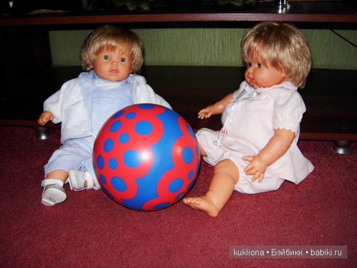 Кирилл и Эмилия, испанские куклы неизвестного происхождения