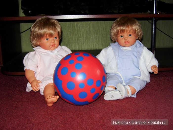 Кирилл и Эмилия, испанские куклы неизвестного происхождения