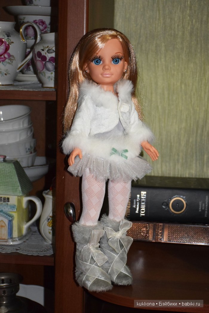 Хлопай ресницами и взлетай! Кукла Ненси Фамоза зимняя красавица