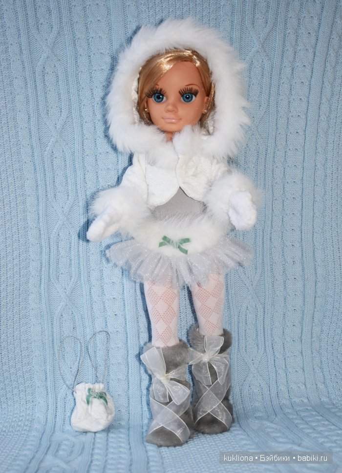 Хлопай ресницами и взлетай! Кукла Ненси Фамоза зимняя красавица