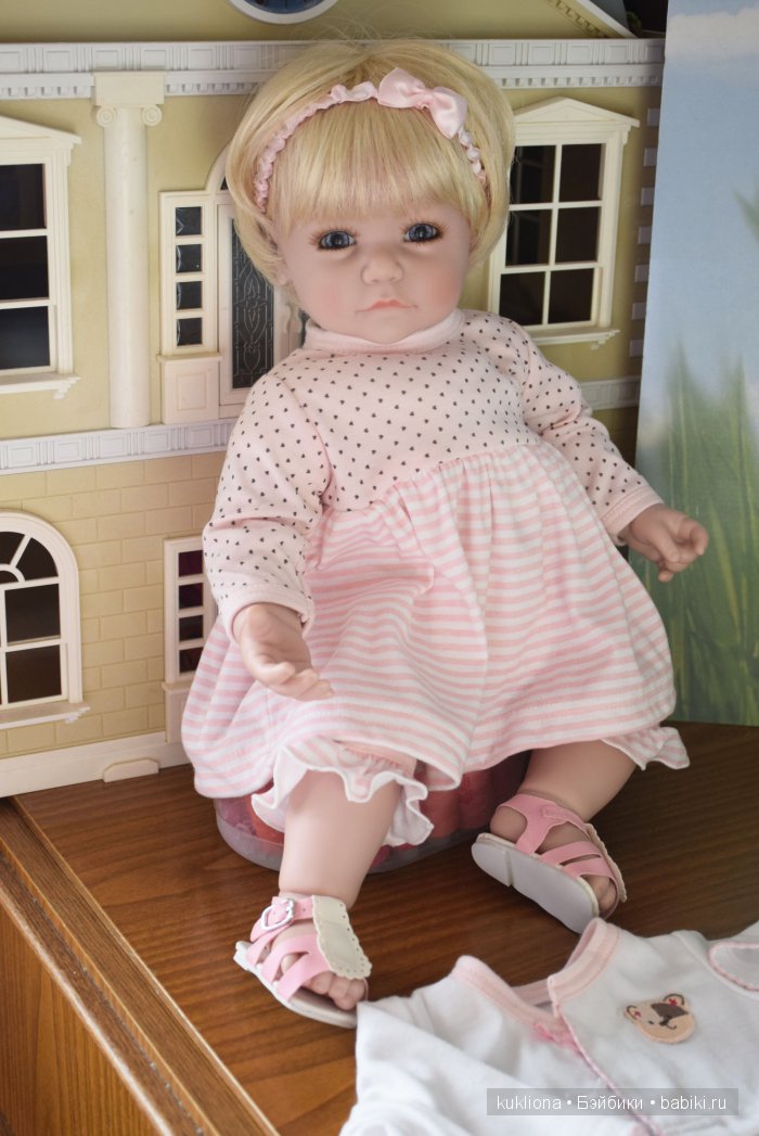 Кукла Адора " Костюм розовый с мишкой". Bear Necessities Adora doll 2010 года