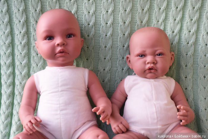 Кукла-пупс Лео в розовом комплекте от испанского ASI