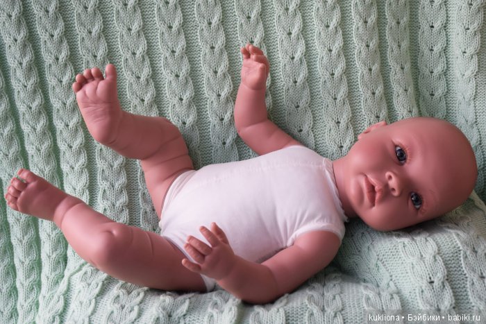 Кукла-пупс Лео в розовом комплекте от испанского ASI