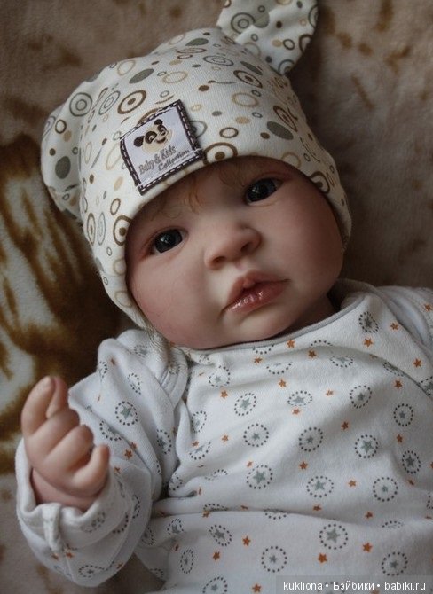 Кукла-пупс Лео в розовом комплекте от испанского ASI