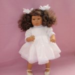 Вот такие нижние платьица нарядницам Lee Middelton