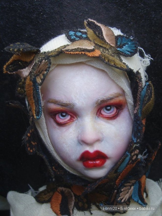 ника колинз