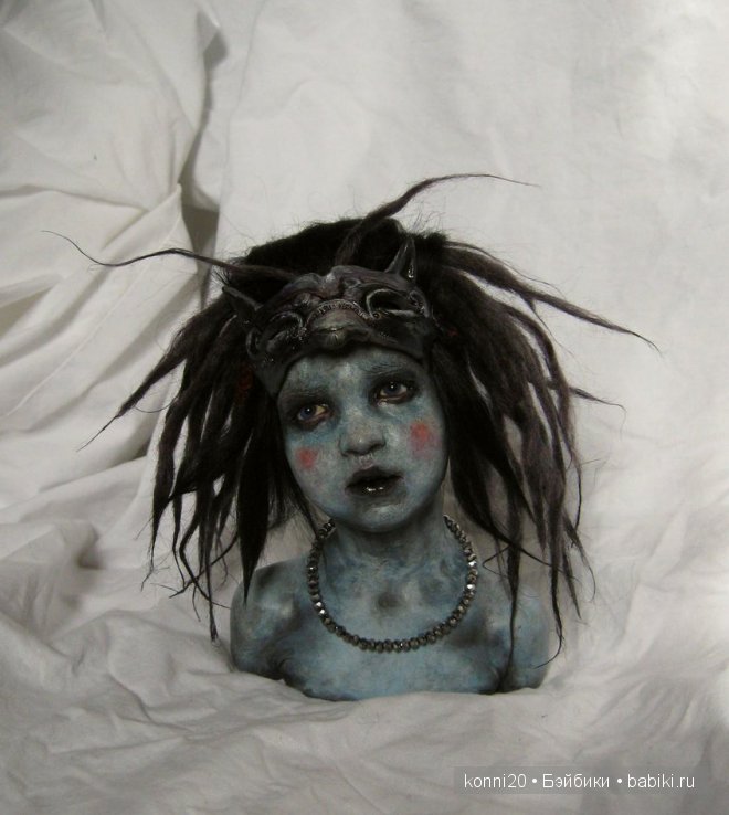 ника колинз