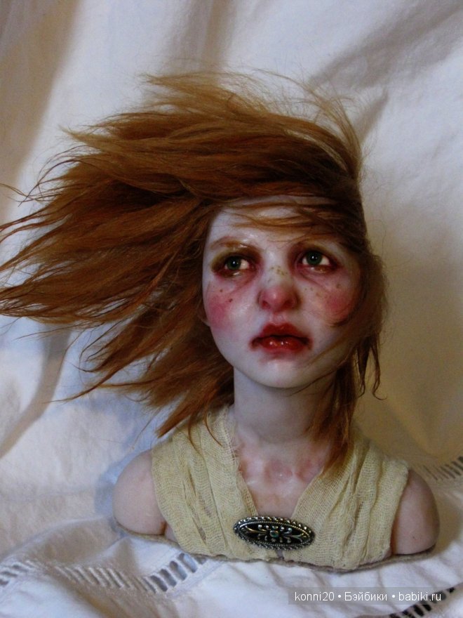 ника колинз