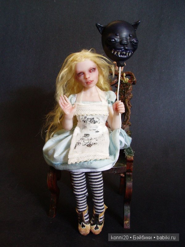 ника колинз