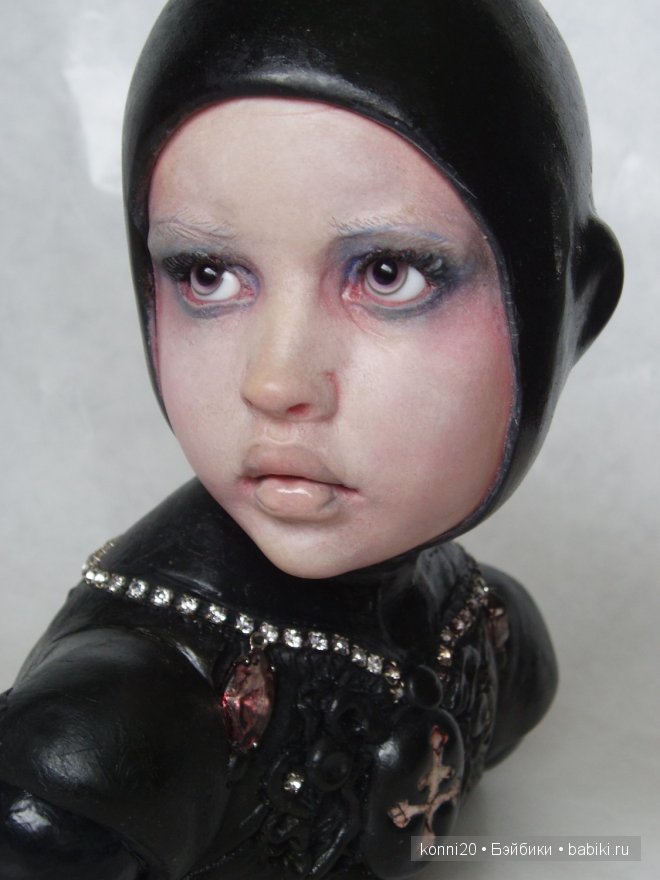 ника колинз