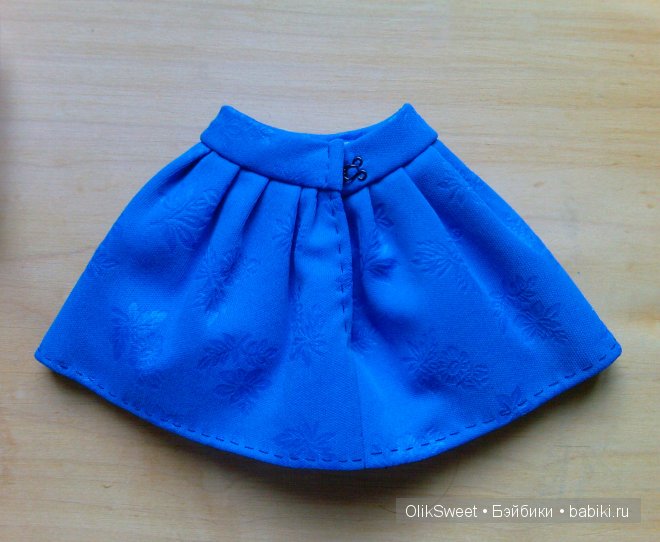 Белоснежка-испаночка в современной интерпретации от Famosa (фото 4)