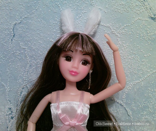 Морозный иней или два образа девушки-Зимы