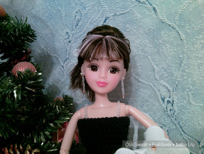 Морозный иней или два образа девушки-Зимы