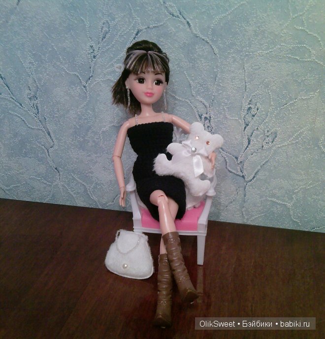 Морозный иней или два образа девушки-Зимы