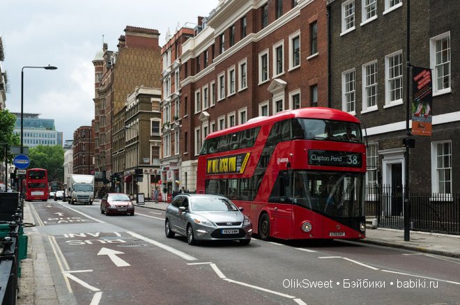 Путешествие в Англию: наряд c пелериной в стиле "Оксфорд"